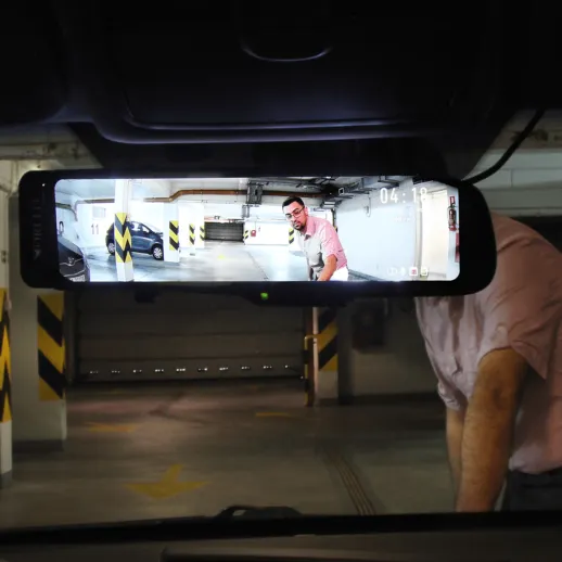 kamera samochodowa tryb parkingowy